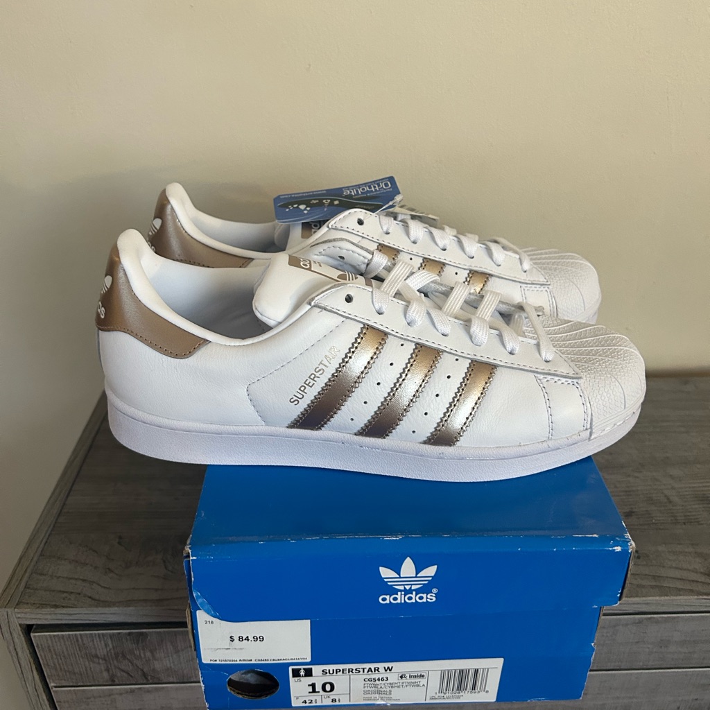 Adidas Superstar Womens 10  Nwt